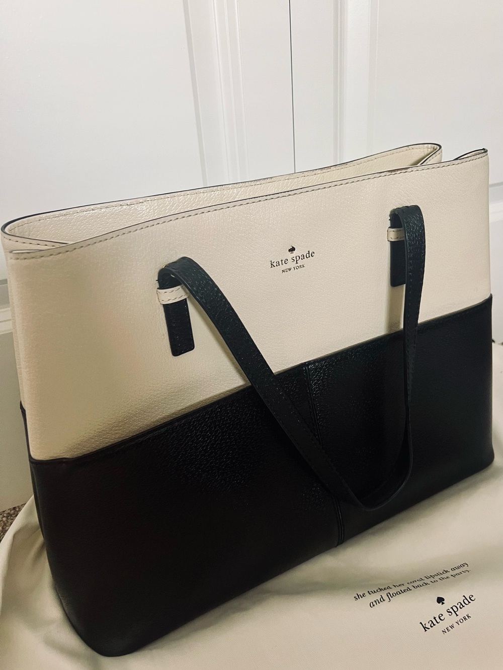 Kate Spade Black & Cream Leather Colorblock Tote - Picture 5 of 16